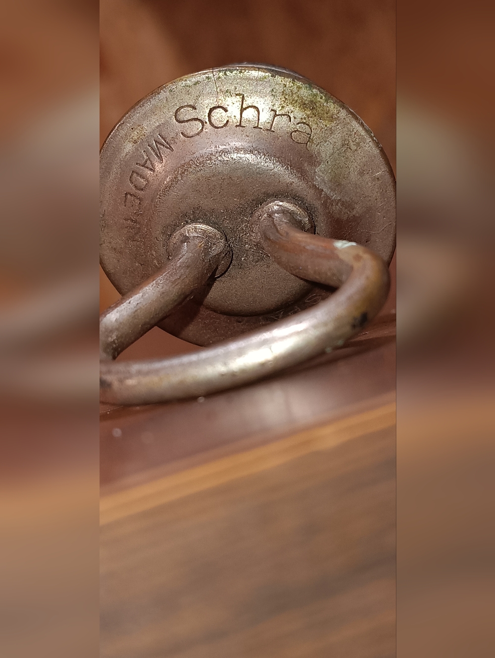 World War 1 Era Vintage-Style Round Metal Flask in Silver - Picture 6 of 16